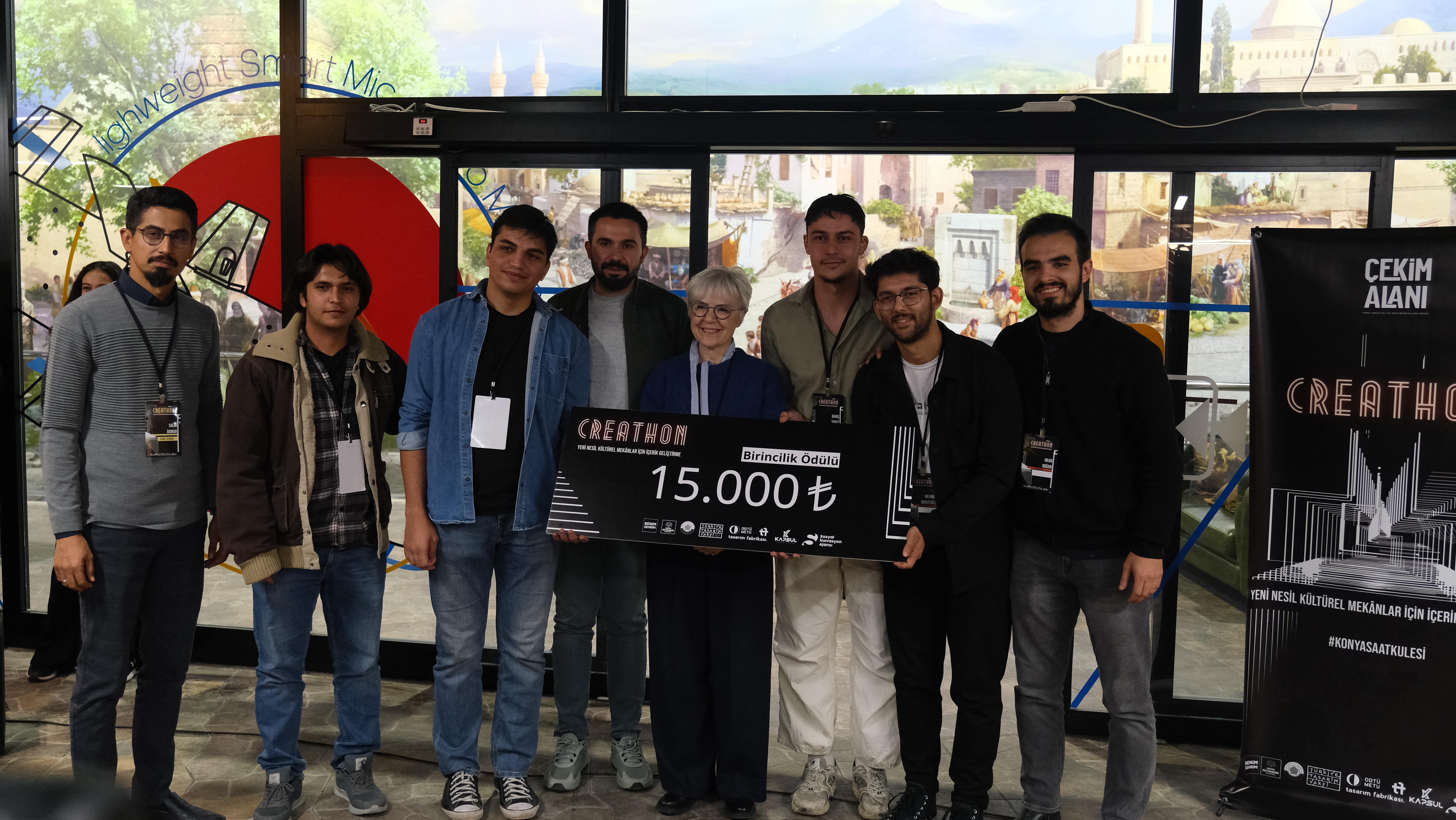 the-first-prize-awarded-by-agu-architecture-students